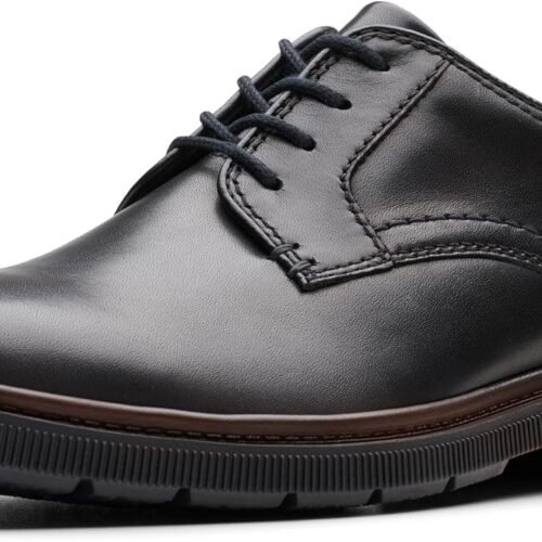Formal Shoe for Men Leather Upper with Man Made Lining Snipped Toe and Blind Eyelets